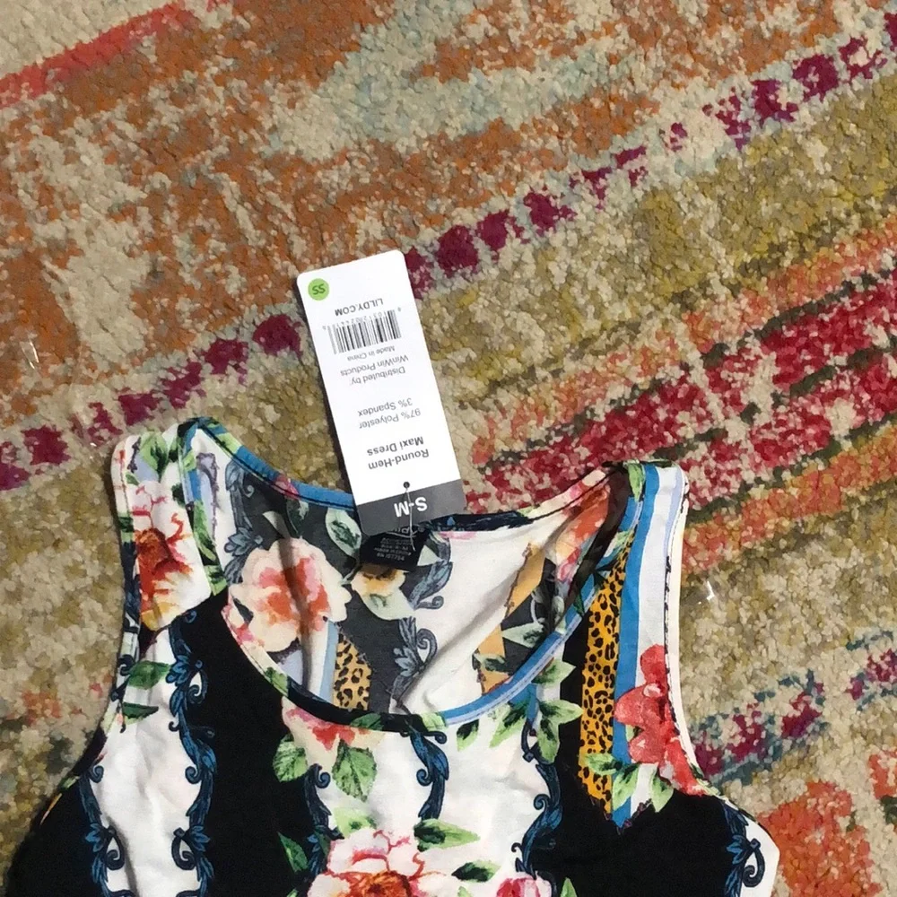 round hem maxi dress - Picture 4 of 4
